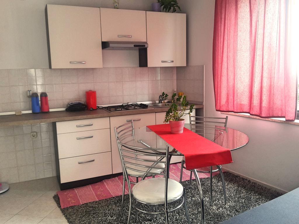 Gracia Apartments Funtana Buitenkant foto
