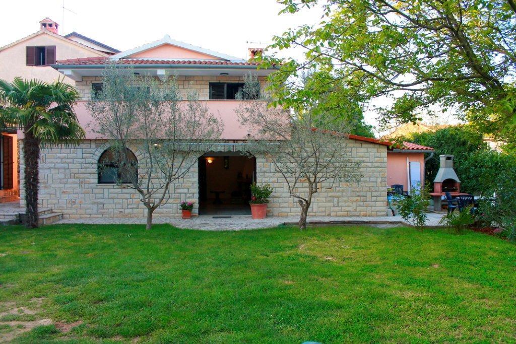 Gracia Apartments Funtana Buitenkant foto